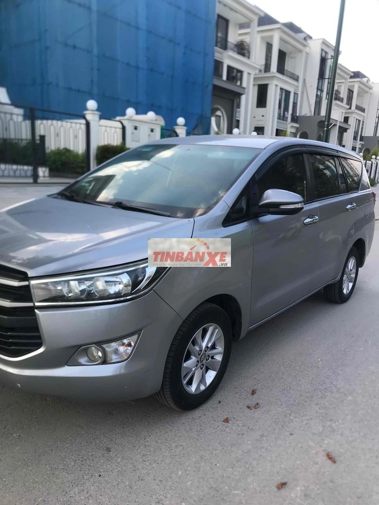 Innova E cuối 2016 Số sàn cực đẹp