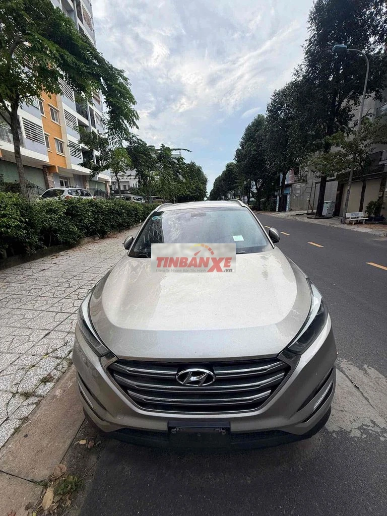 Hyundai Tucson 2.0AT 2018 11 vạn