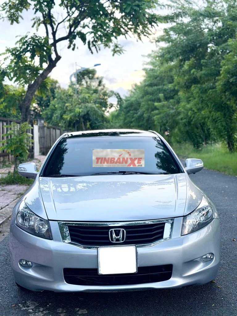Honda Accord 2.0AT 2009 Bạc 160000 km