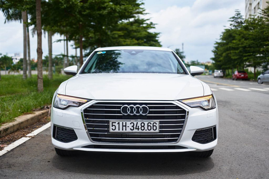 Đầu xe audi a6 2020