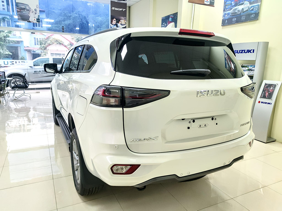 isuzu mu x 2023 tinbanxe vn 4