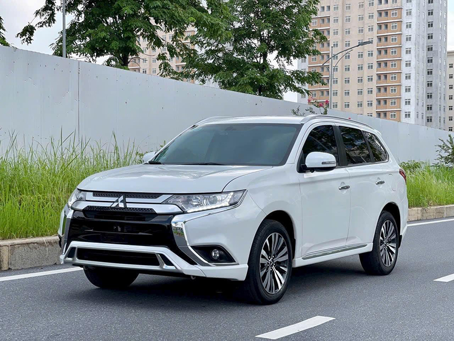 mitsubishi outlander 2022 tinbanxe vn 2