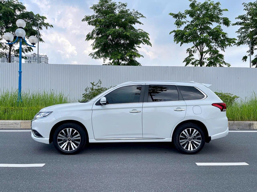 mitsubishi outlander 2022 tinbanxe vn 3