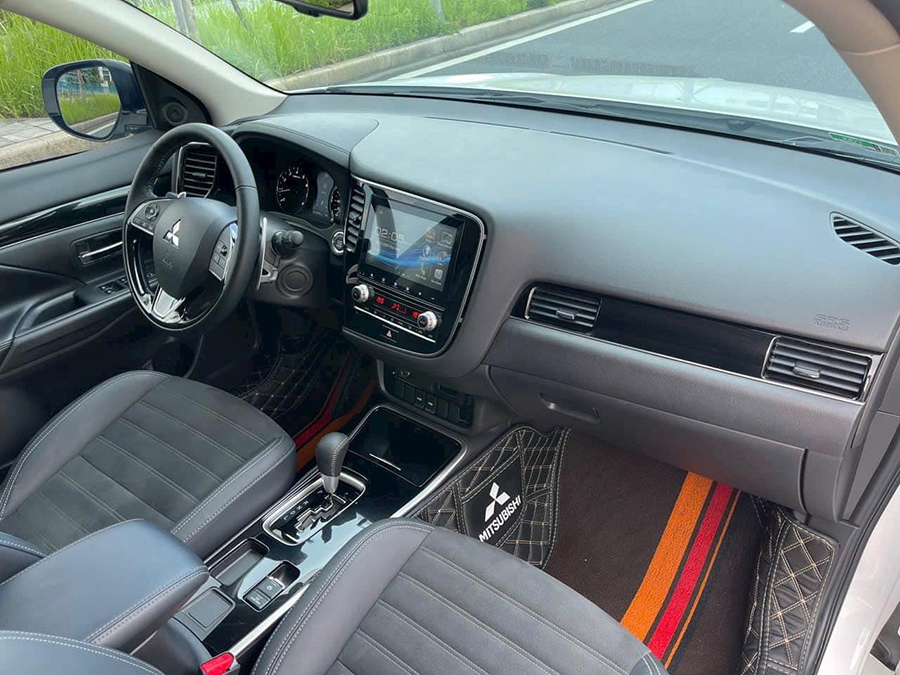 mitsubishi outlander 2022 tinbanxe vn 7