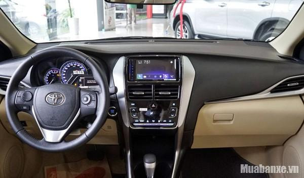 Bên trong khoang xe Vios 2020