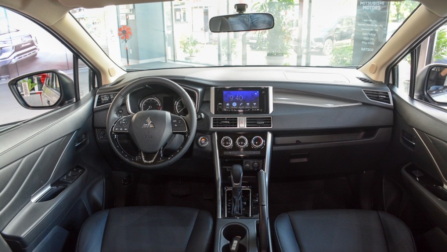 so sanh toyota avanza va mitsubishi xpander 2
