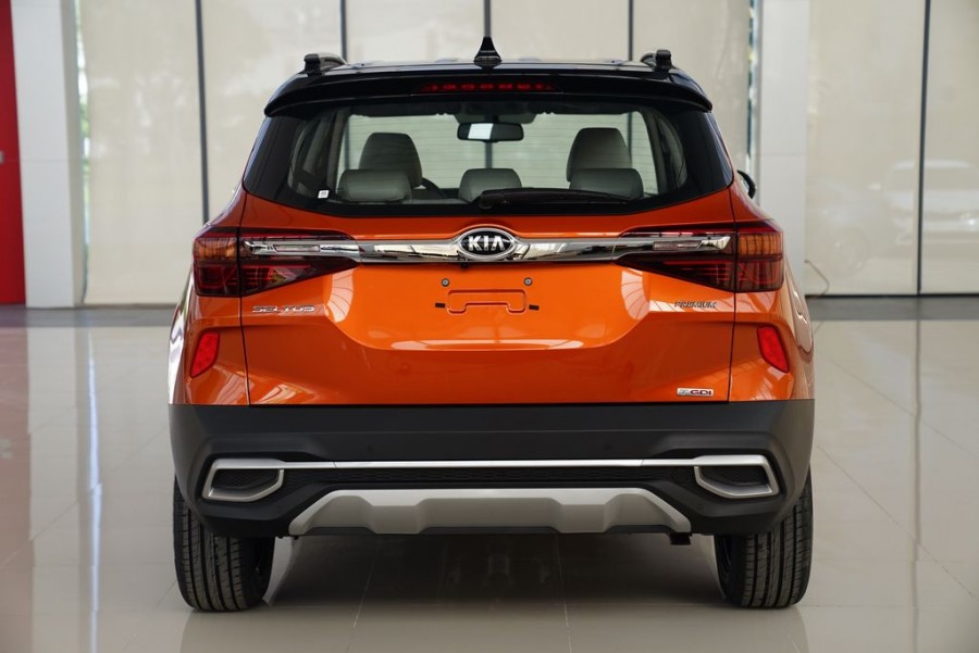 so sanh hyundai kona va kia seltos 11