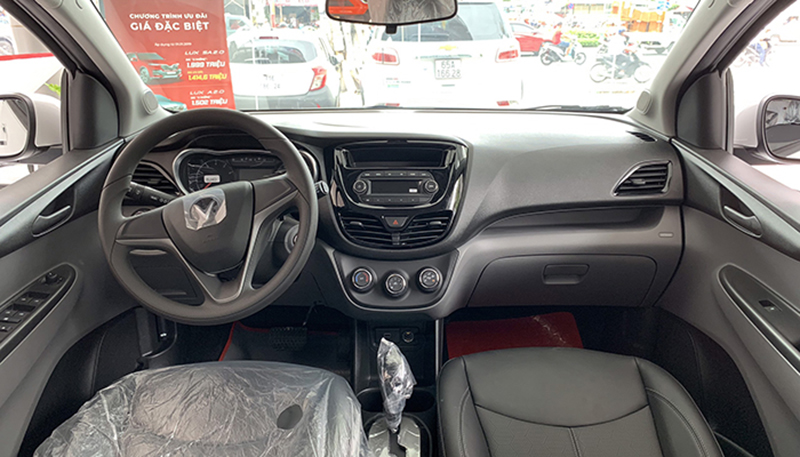 so sanh vinfast fadil va hyundai grand i10 5